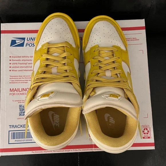Women’s Nike Dunk Low Twist “Vivid Sulfur / Coconut Milk” Sz 11 - Picture 4 of 7